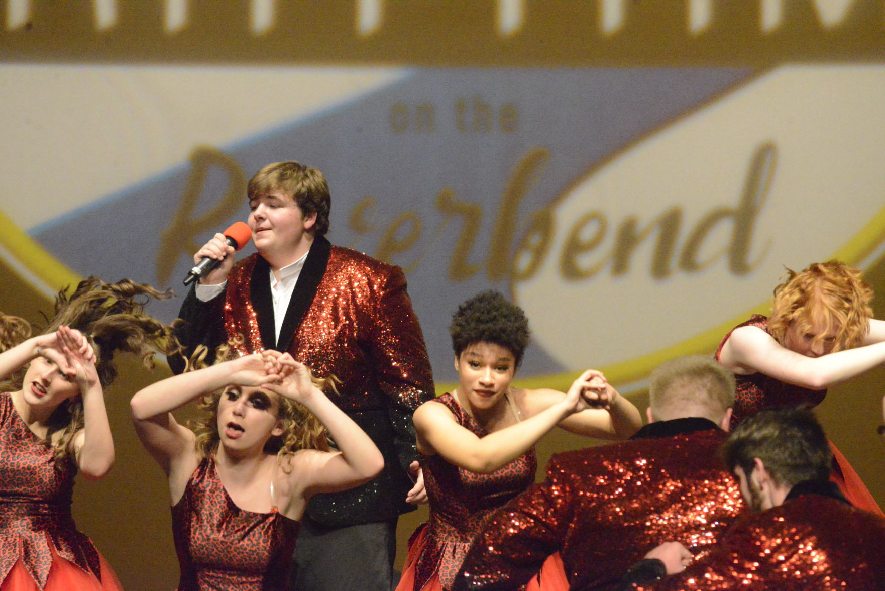 show choirs at bettendorf 020820 1333.JPG